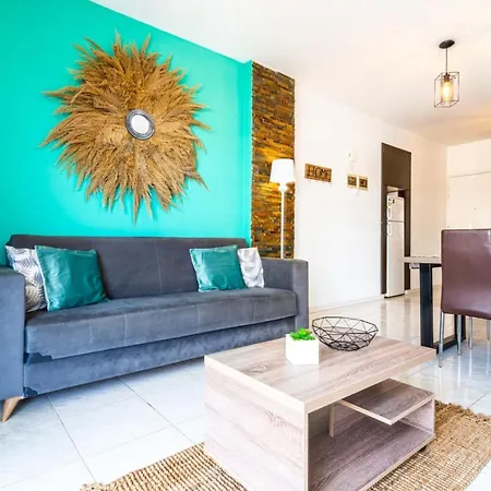 Apartman Araminta 2-br & Balcony In *