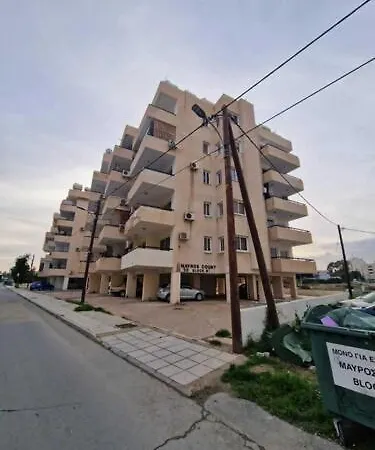 Araminta 2-br & Balcony In